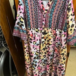 Women’s XL Geometric and Leopard Print Dress